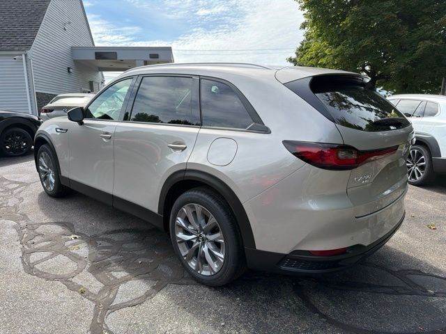 Used 2026 MAZDA CX-90 3.3 Turbo w/ Preferred Package AWD/4WD image 5