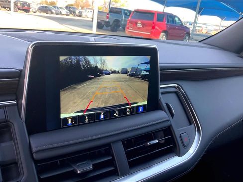 Used 2024 Chevrolet Tahoe High Country image 25