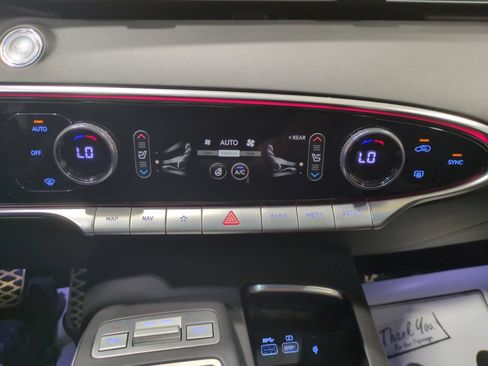 Certified 2025 Genesis GV70 3.5T Sport AWD/4WD image 23