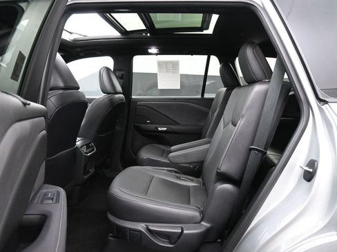 Used 2024 Lexus TX 350 FWD w/ Captains Chair Package image 17