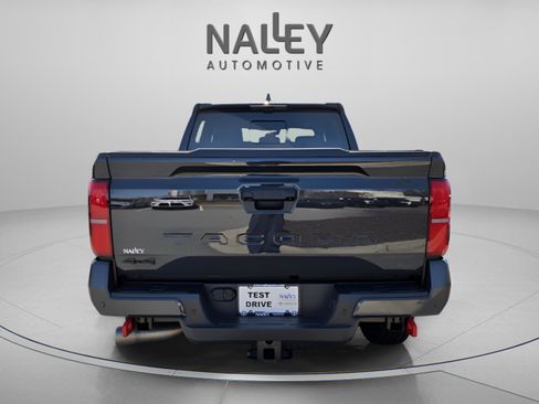 Certified 2025 Toyota Tacoma TRD Off-Road w/ TRD Off Road Premium Package image 4