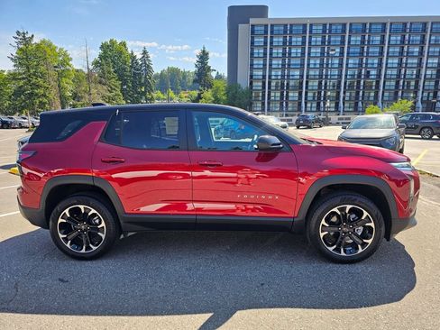 New 2026 Chevrolet Equinox LT w/ Convenience Package II AWD/4WD image 6