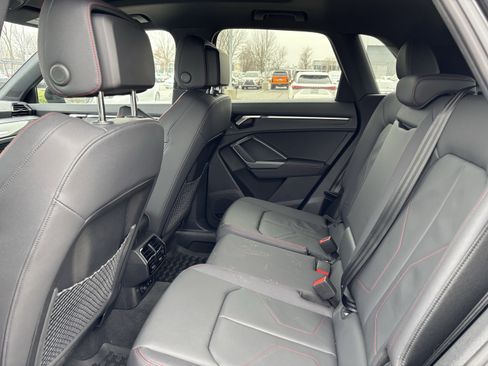 Used 2025 Audi Q3 2.0T Premium Plus w/ Premium Plus Package image 32