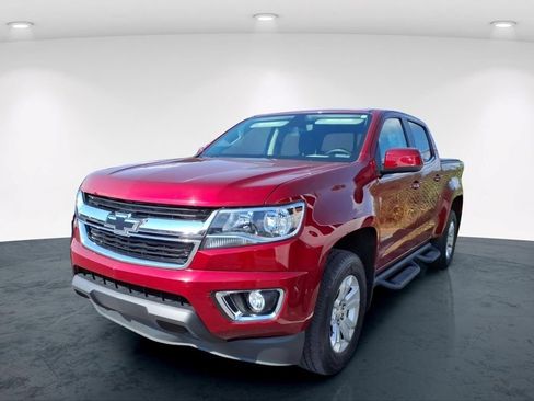 Used 2019 Chevrolet Colorado LT w/ LT Convenience Package RWD image 2