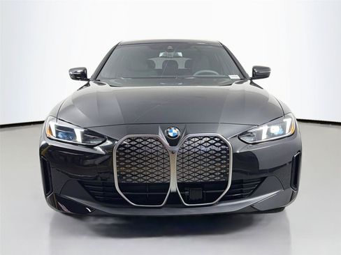New 2026 BMW i4 eDrive40 w/ Premium Package RWD image 3