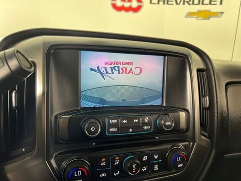 Used 2016 Chevrolet Silverado 2500 LT w/ LT Convenience Package image 18