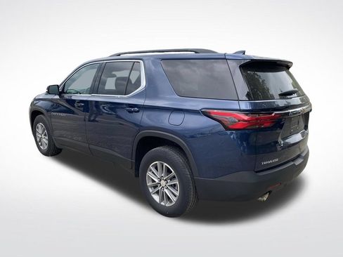 Used 2023 Chevrolet Traverse LT FWD image 5