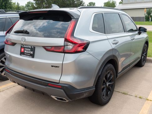 Used 2024 Honda CR-V Sport-L image 7