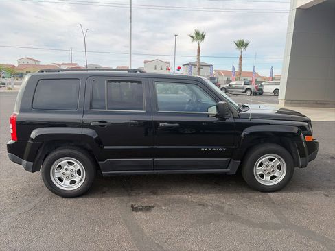 Used 2016 Jeep Patriot Sport FWD image 6