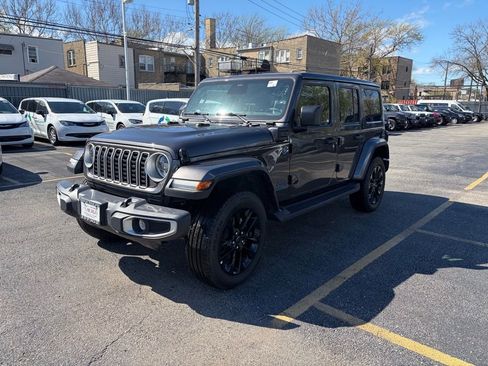 Certified 2025 Jeep Wrangler Unlimited Sahara w/ Safety Group image 2
