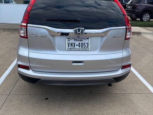 Used 2015 Honda CR-V LX image 4