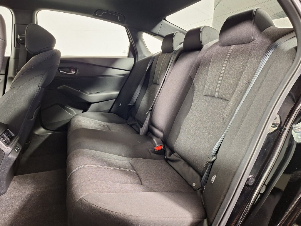 Used 2025 Honda Accord Sport image 23