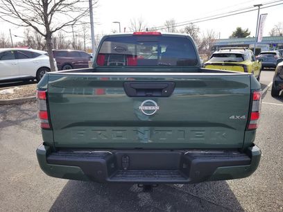 New 2026 Nissan Frontier SV w/ SV Convenience Package