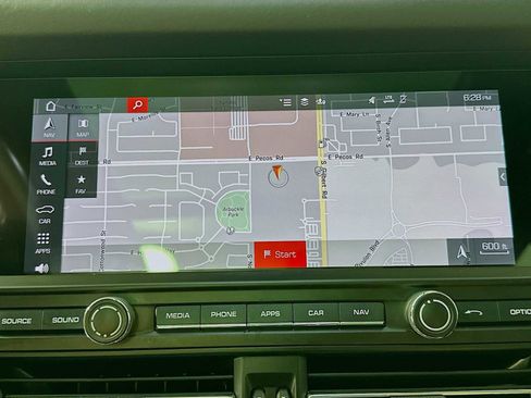 Certified 2021 Porsche Macan S image 18