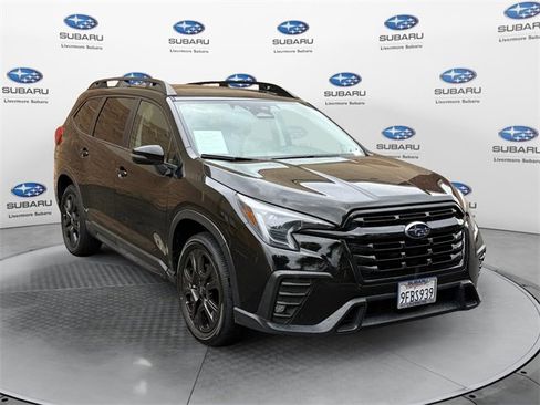 Used 2023 Subaru Ascent Onyx Edition image 1