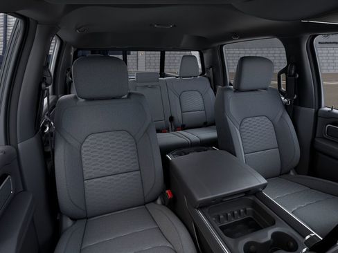 New 2026 RAM 1500 Big Horn AWD/4WD image 16