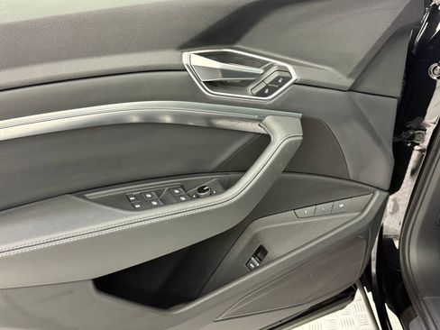 Certified 2022 Audi e-tron Premium w/ Convenience Plus Package image 14