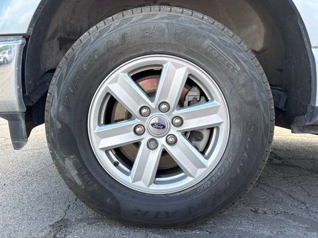 Used 2023 Ford F150 XLT w/ Trailer Tow Package AWD/4WD image 9