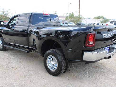 New 2026 RAM 3500 Tradesman AWD/4WD image 6