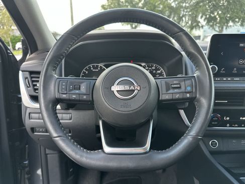 Used 2023 Nissan Rogue SV w/ SV Premium B Package AWD/4WD image 20