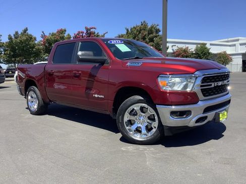 Used 2022 RAM 1500 Big Horn AWD/4WD image 2
