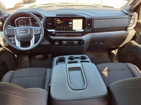Used 2024 GMC Sierra 1500 Elevation image 16