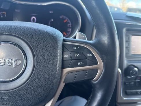 Used 2014 Jeep Grand Cherokee Limited image 18