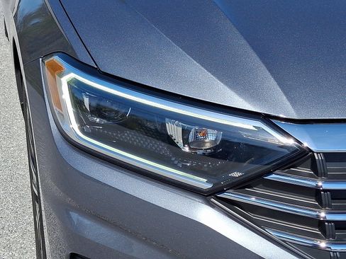 Used 2020 Volkswagen Jetta SEL FWD image 10