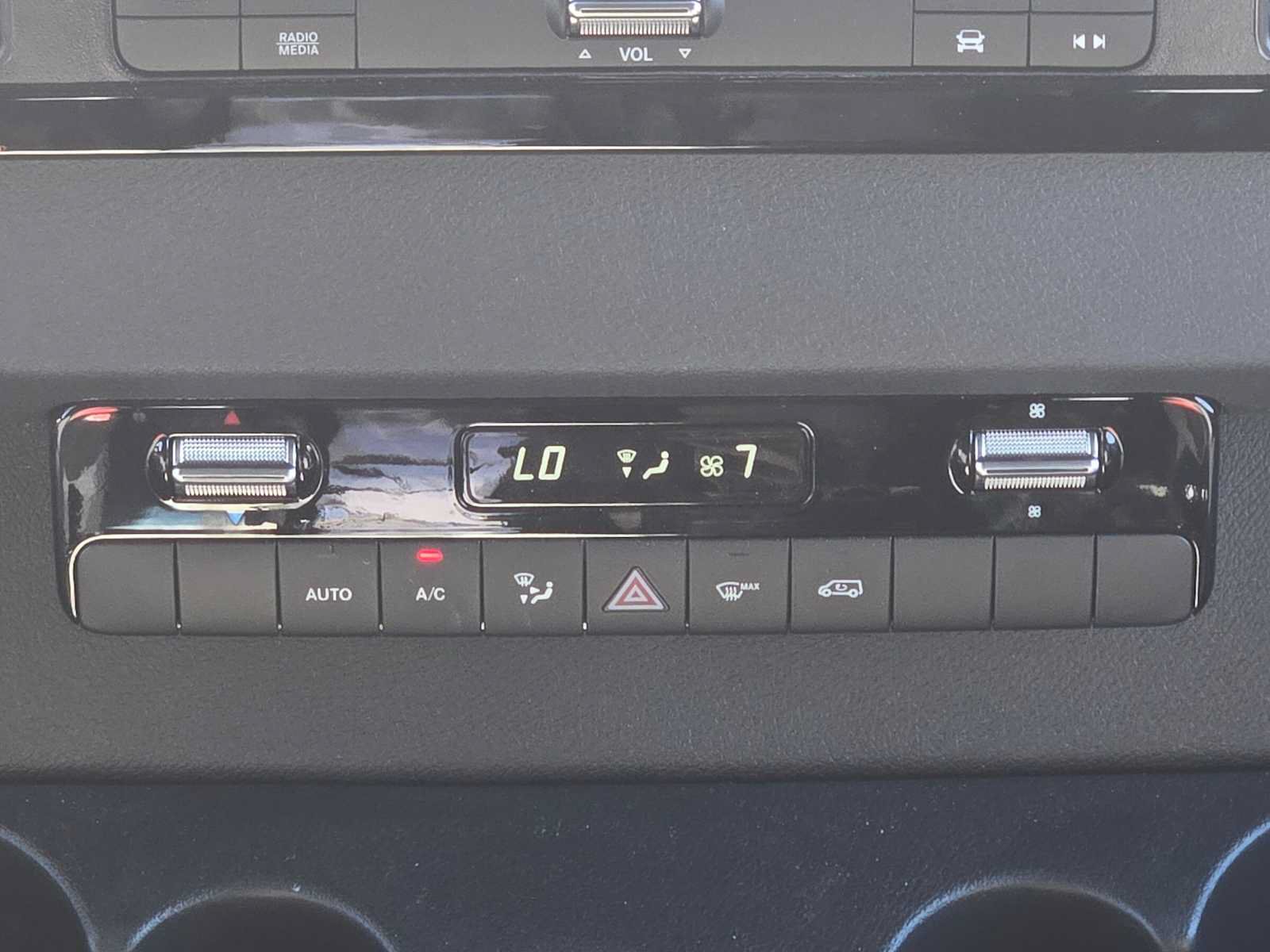 Used 2026 Mercedes-Benz Sprinter 2500 image 29