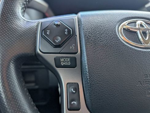 Used 2016 Toyota Tacoma 2WD Double Cab image 12