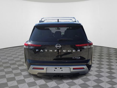 Used 2022 Nissan Pathfinder Platinum w/ Lighting Package (N92) AWD/4WD image 11