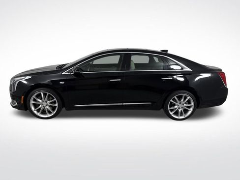 Used 2018 Cadillac XTS Premium Luxury image 6