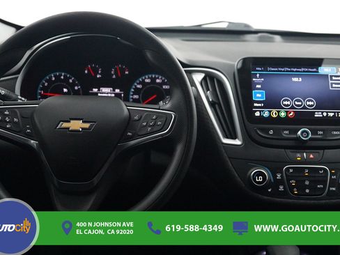 Used 2024 Chevrolet Malibu LT FWD image 5