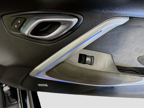 Used 2020 Chevrolet Camaro ZL1 image 29