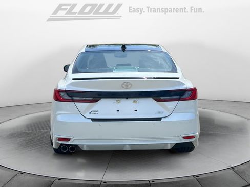 Used 2025 Toyota Camry XSE w/ Premium Plus Package image 8