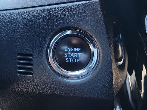 Used 2017 Toyota Corolla SE 50th Anniversary image 11