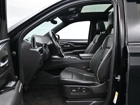 Used 2023 Cadillac Escalade Sport AWD/4WD image 24