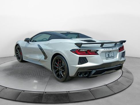 Used 2026 Chevrolet Corvette Stingray Preferred Conv w/ Z51 Performance Package RWD image 5