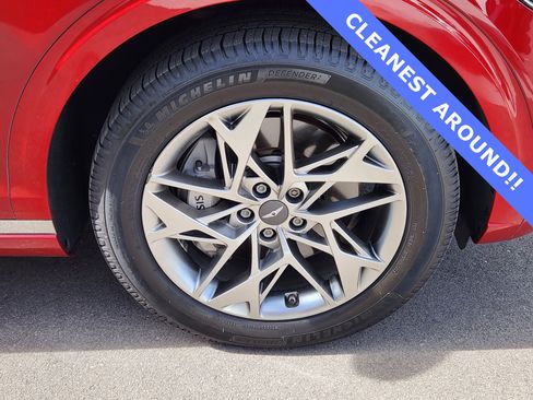 Used 2023 Genesis GV70 2.5T w/ Advanced Package image 19