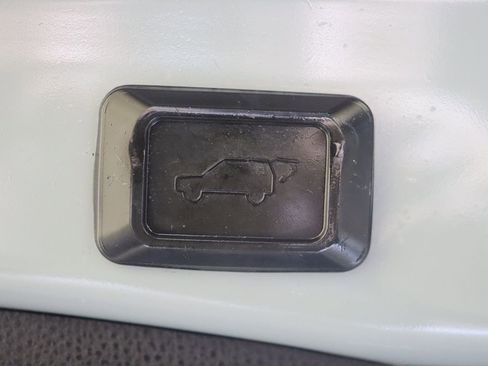 Used 2019 Toyota RAV4 XLE Premium image 63