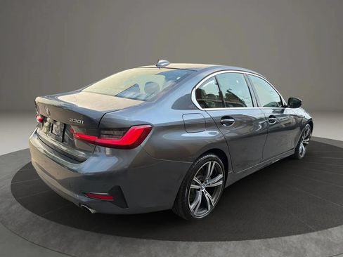 Used 2021 BMW 330i xDrive Sedan w/ Convenience Package AWD/4WD image 5