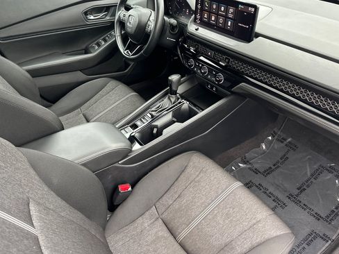 Used 2024 Honda Accord Sport image 33