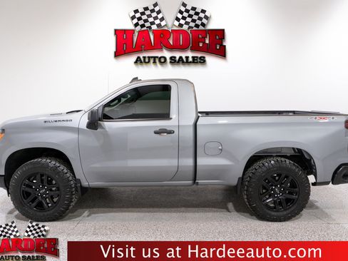 Used 2025 Chevrolet Silverado 1500 W/T w/ Trailering Package AWD/4WD image 1