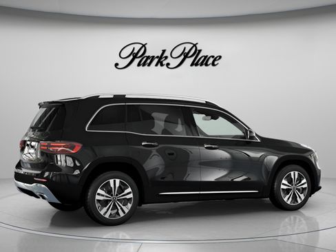 New 2026 Mercedes-Benz GLB 250 image 23