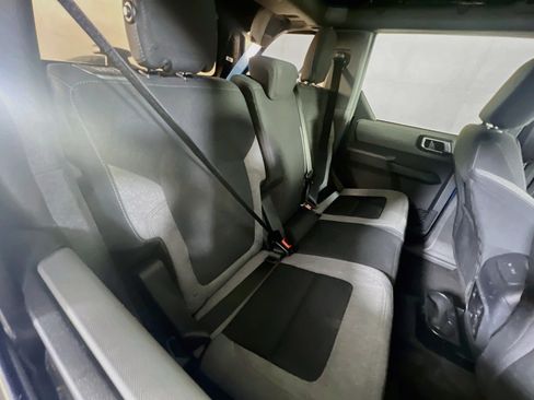 Used 2023 Ford Bronco 4-Door AWD/4WD image 24
