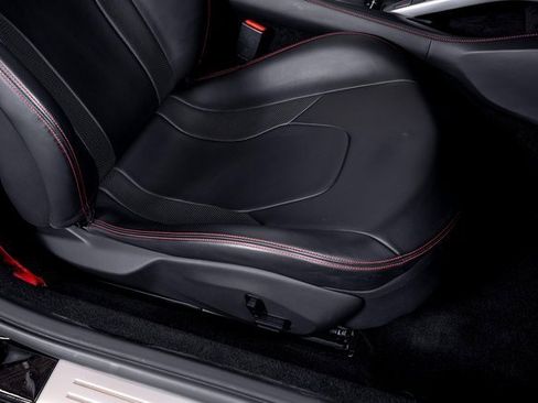 Used 2020 Ferrari Portofino image 52