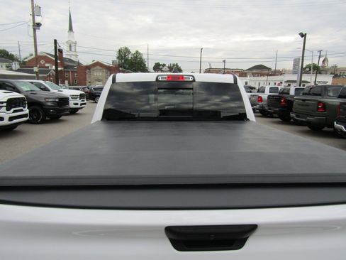 Used 2025 RAM 1500 Tradesman w/ Night Edition AWD/4WD image 15