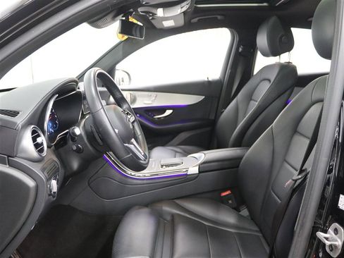 Used 2023 Mercedes-Benz GLC 300 4MATIC Coupe image 10