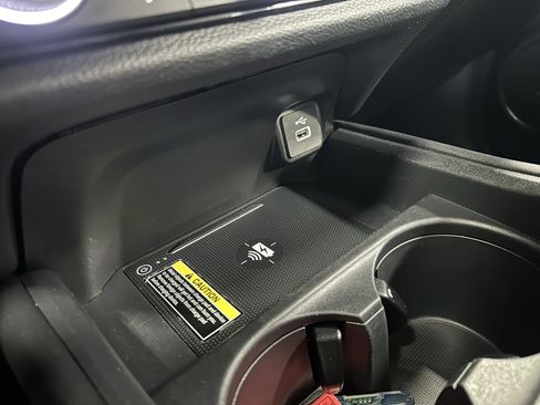 Used 2024 Honda HR-V EX-L image 14