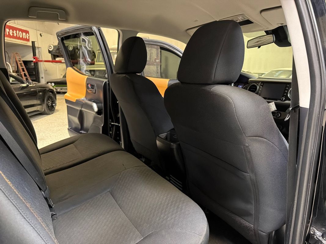 Used 2020 Toyota Tacoma SR5 RWD image 41